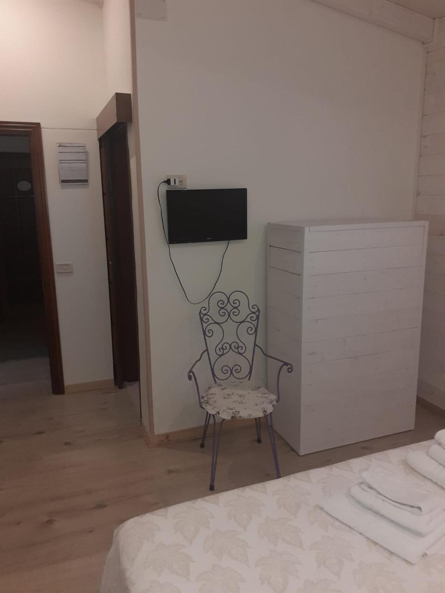Villa Lina Bed&Breakfast Ταράντο Εξωτερικό φωτογραφία
